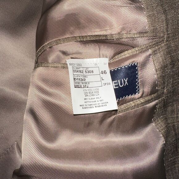 Stunning Loro Piana Blazer - Picture 6 of 9